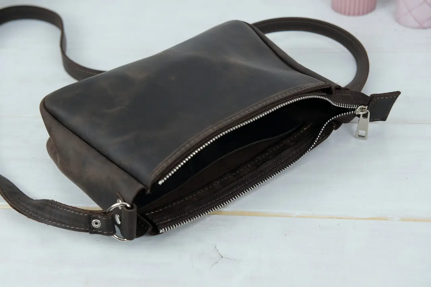 Women's leather bag Nadia, genuine Vintage leather, color brown, shade Chocolate, Blue